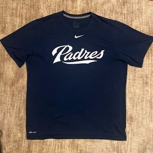 Men’s Nike Dri-fit San Diego Padres t-shirt
